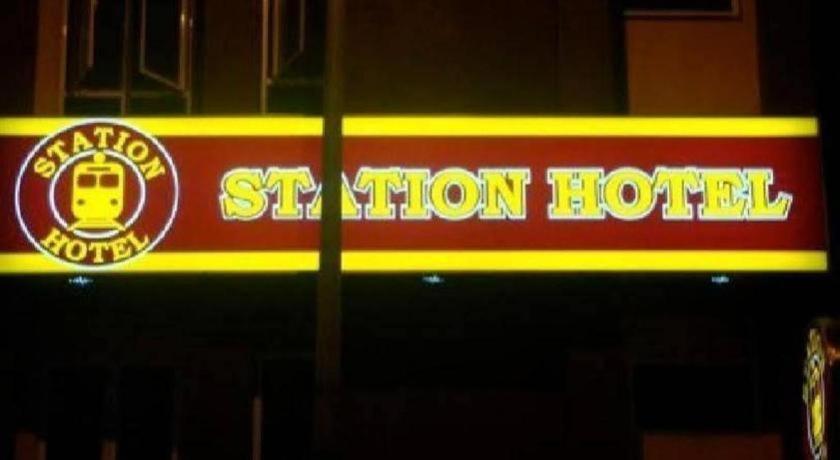 Oyo 90486 New Station Hotel กลัง ภายนอก รูปภาพ