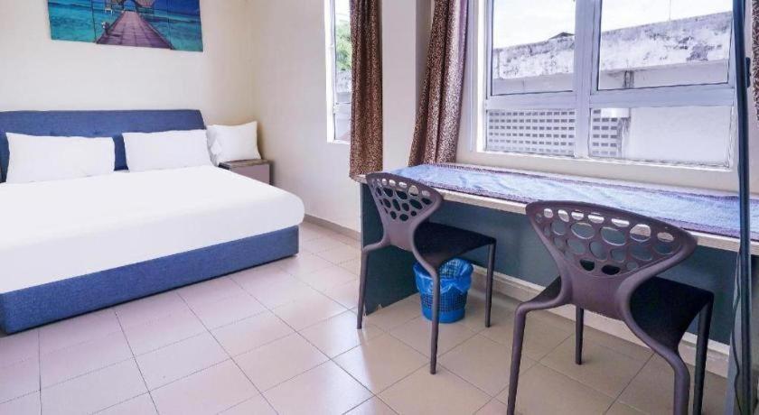 Oyo 90486 New Station Hotel กลัง ภายนอก รูปภาพ