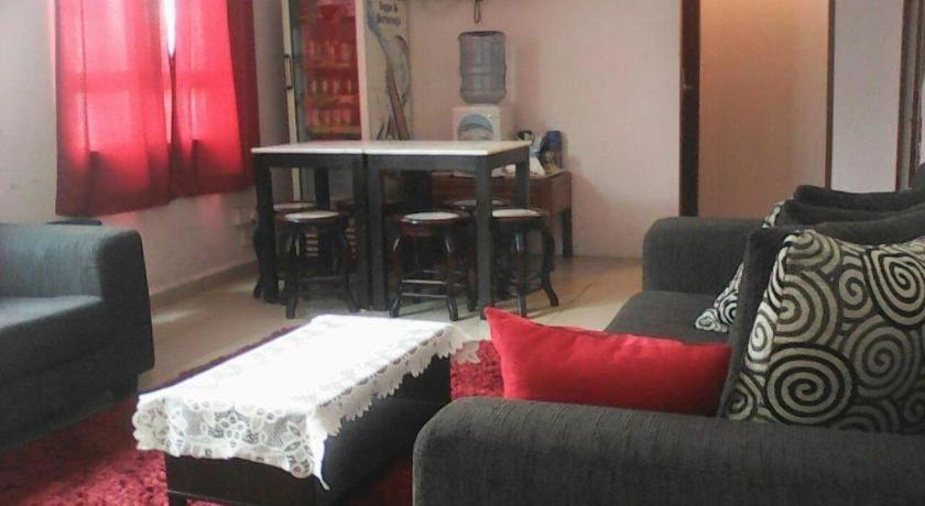 Oyo 90486 New Station Hotel กลัง ภายนอก รูปภาพ