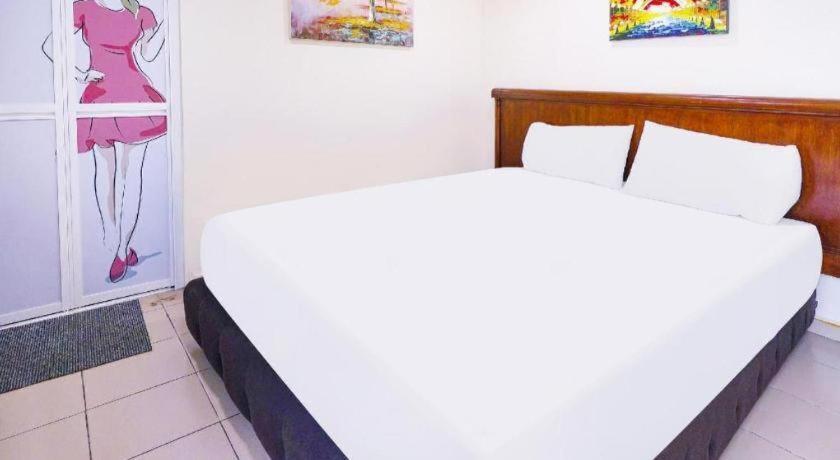 Oyo 90486 New Station Hotel กลัง ภายนอก รูปภาพ